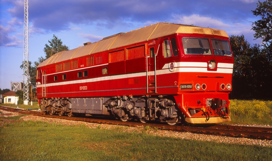 TEP70-0263 (Russian loco)
06.2009
Narva
