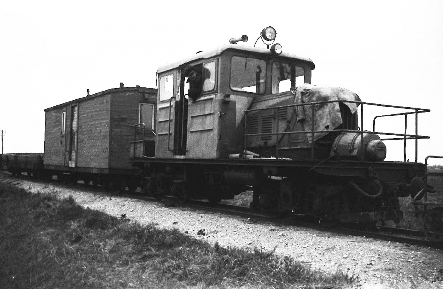 ESU1
10.1968
Lihula
Virtsu - Rapla railway dismantling train
