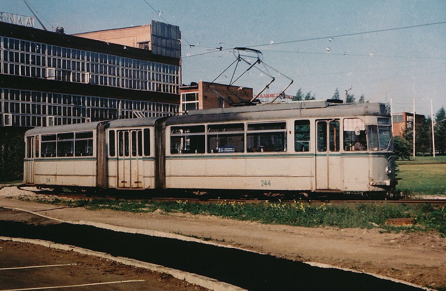 Gotha G4-61 - 244
16.06.1988
Tallinn, Ülemiste

