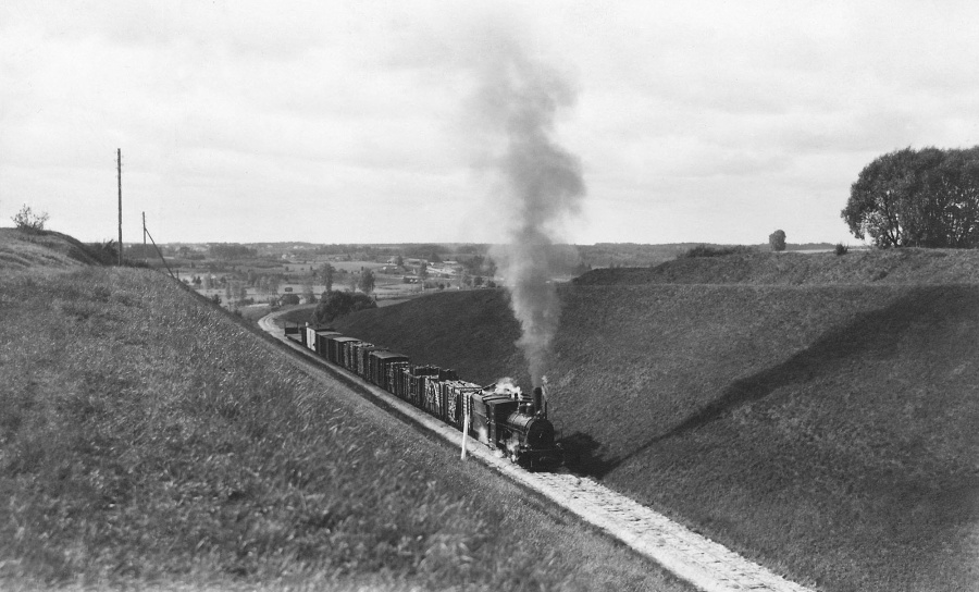 Freight train
~1928
Abja-Halliste, Kariste
