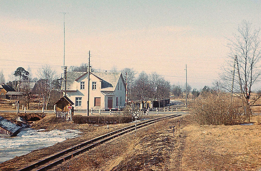 Ainaži railway crossing
12.03.1974
Ainaži - Valmiera line
   
