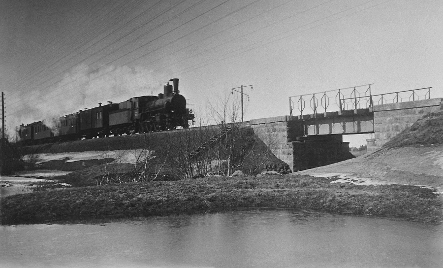 Passenger train Tallinn - Narva
19.04.1932
Kohtla
