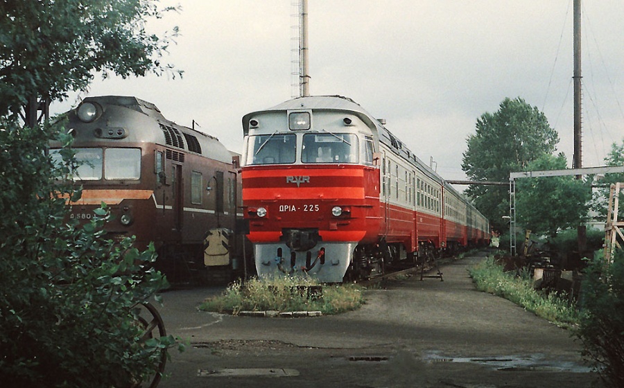 DR1A-225
02.07.1984
Tallinn-Väike depot'
