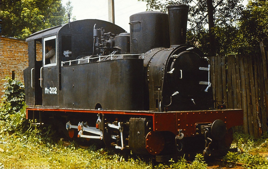 Mt-202
18.06.1982
Gaivoron locomotive repair factory
Worked in Estonia 1915-1944.
