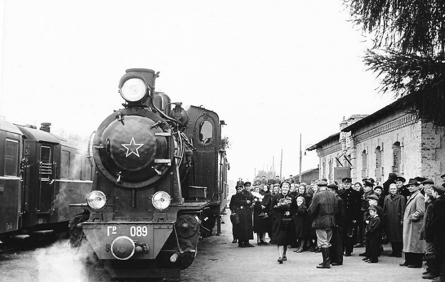 Gr-089 (Estonian locomotive)
20.10.1958
Ape
Opening ceremony of new railway connection between Valga and Gulbene.
Uue raudteeliini Valga - Gulbene avamistseremoonia.
