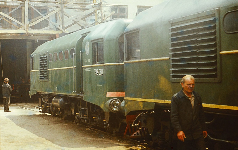 TU2-068
18.06.1982
Gaivoron locomotive repair plant
