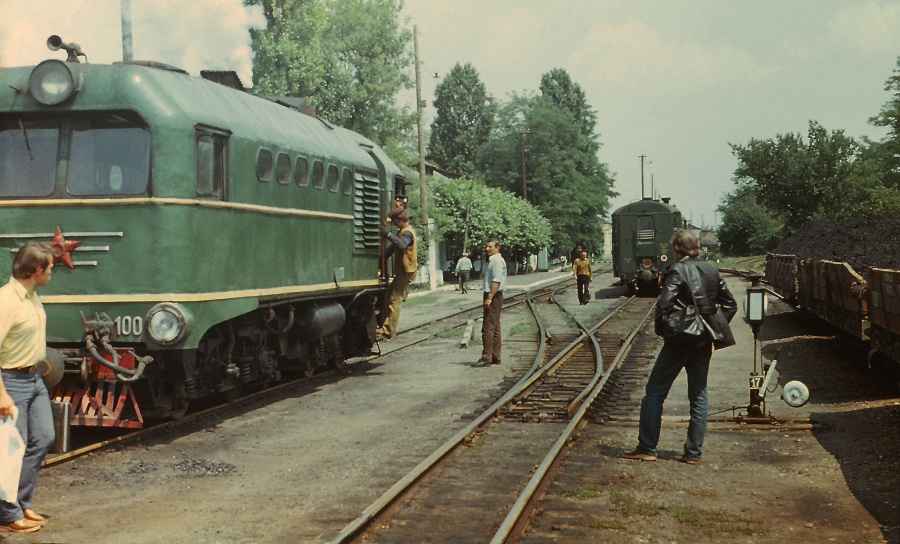 TU2-100
19.06.1982
Yampil station
Locomotive worked in Estonia 1957-1972
