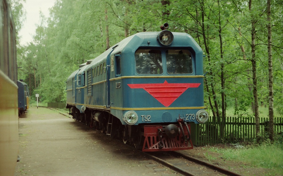 TU2-273 + TU2-244
09.07.1994
Rīga children railway
Mežaparks, Viesturi station
