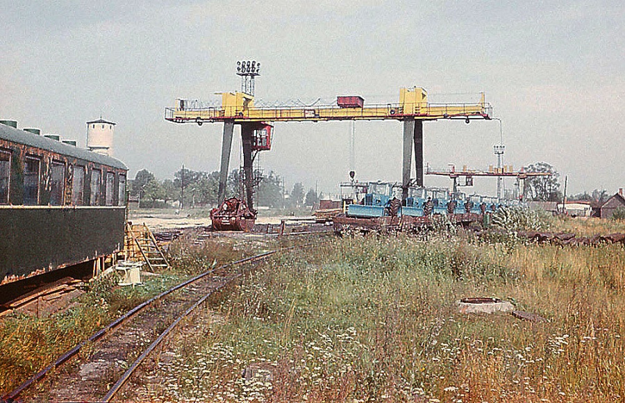 20 ton flatcars
06.09.1974
Valmiera  
