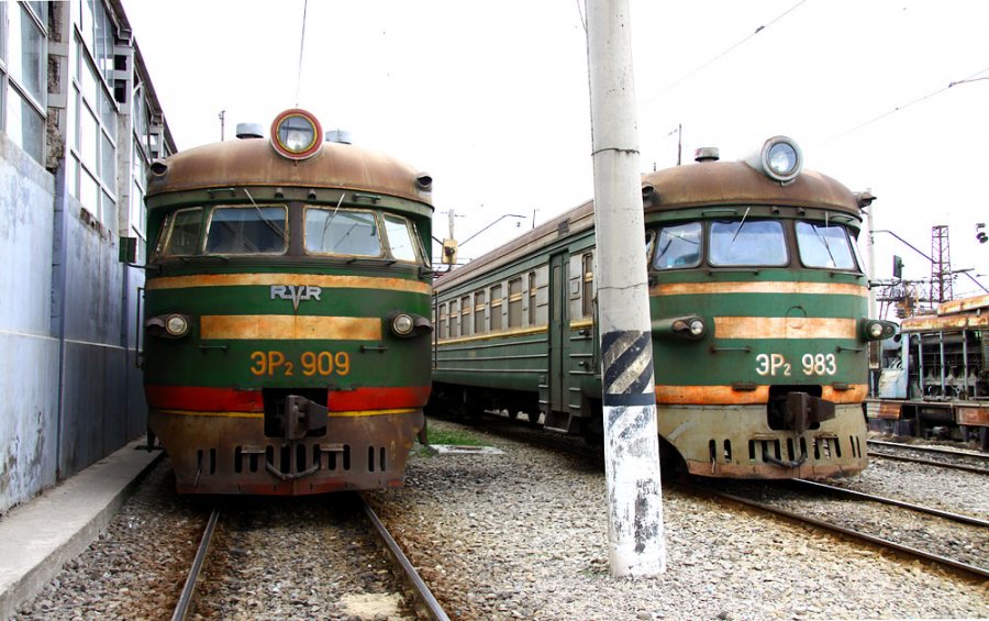 ER2- 909 & 983
29.03.2013
Jerevan depot
