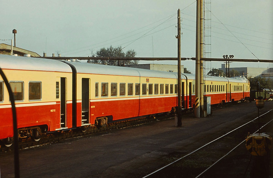 D1-653
08.1980
Tallinn-Väike depot, after arriving from factory
