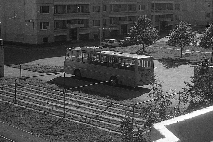 Ikarus 260 
09.1989
Lasnamäe, Tallinn
