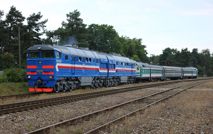 2TE116-1078 (Russian loco) + DR1A-243 (EVR DR1B-3714) + DR1A-242 (EVR DR1B-3715) during test drive Tallinn-Väike - Liiva - Tallinn-Väike
29.07.2014
Liiva
