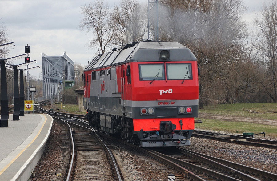 TEP70BS-182 (Russian loco)
06.05.2017
Narva
