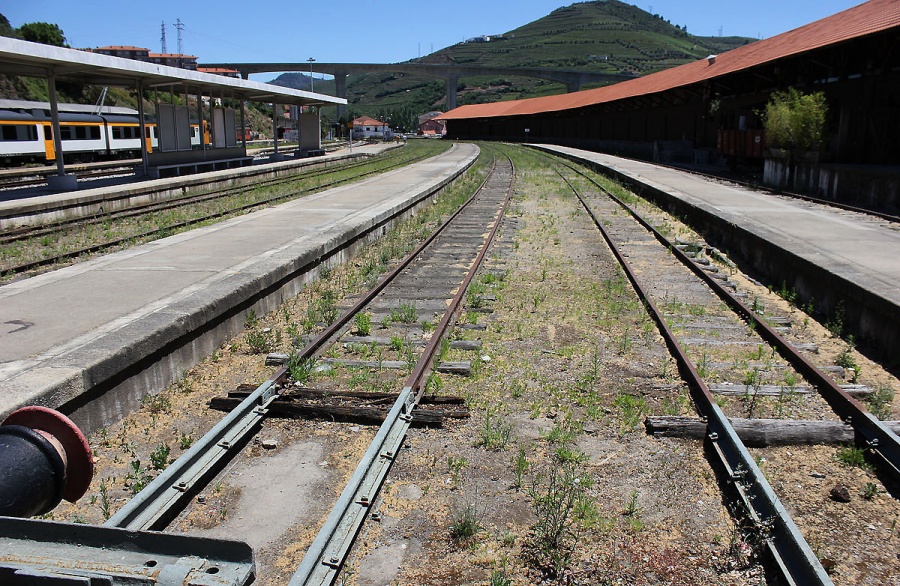 Regua - Vila Real railway line (1000 mm)
26.05.2015
Regua
Closed 25.03.2009. 
