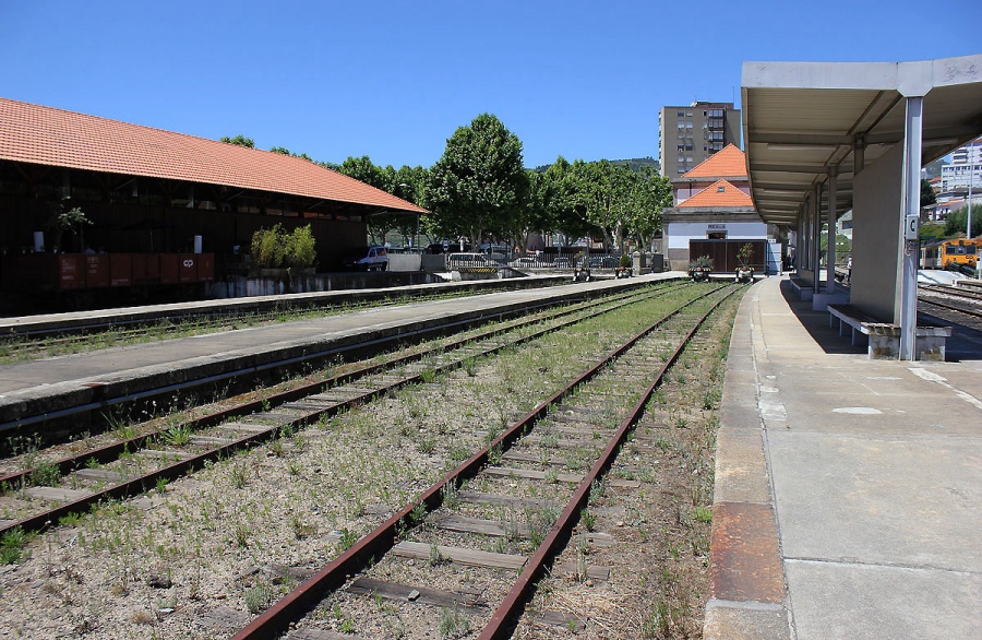 Regua - Vila Real 1000mm railway
26.05.2015
Regua
Closed 25.03.2009. 
