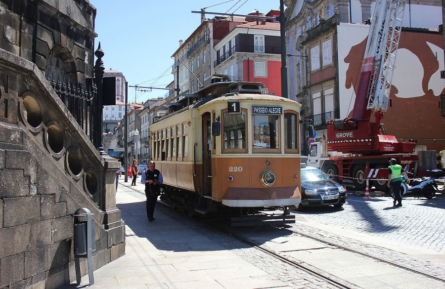 CCFP Brill-28 No. 220
27.05.2015
Porto
