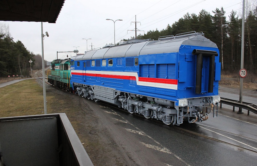 ČME3-5194 + 2TE116- 955 (Russian loco) 
11.03.2015
Liiva - Ülemiste
