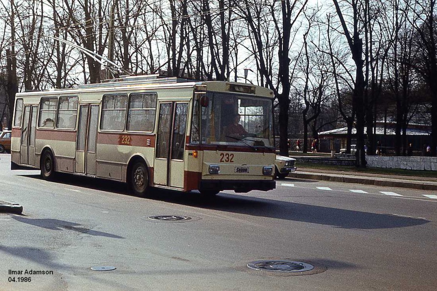 Škoda 14Tr02 - 232
04.1986
Tallinn
