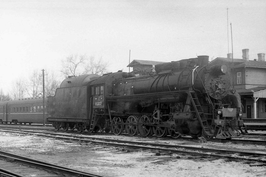 L-3327 
04.1982
Tartu 
