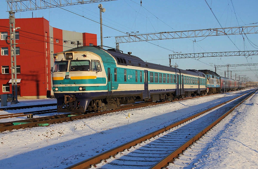 DR1A-232-3 (EVR DR1B-3704)/DR1A-242-1 (EVR DR1B-3716) & TEP70-0320
07.02.2017
Vesse
Moscow - Tallinn train
