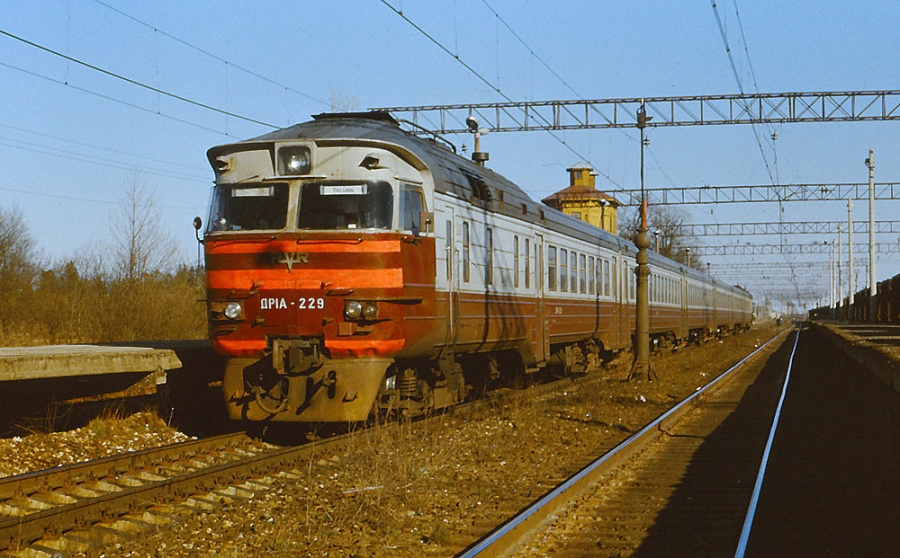 DR1A-229
31.03.1990
Raasiku
