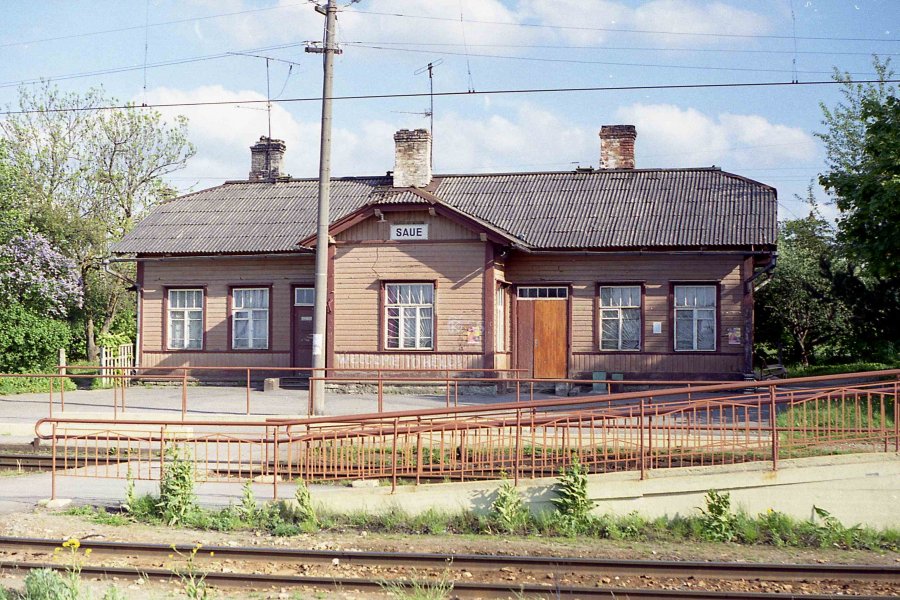 Saue station 
05.06.1999
