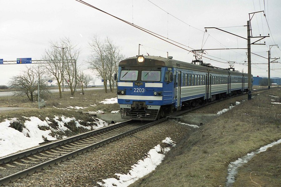 ER12-6002 (EVR ER2-2203) 
17.03.2000
Pääsküla - Saue
