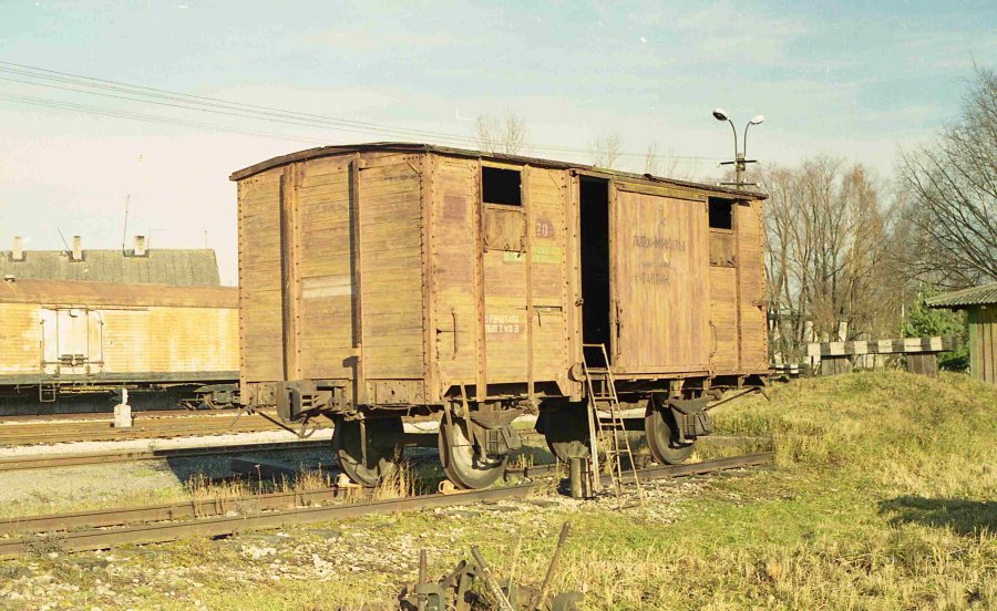 Freight car 
20.10.1998
Viljandi

