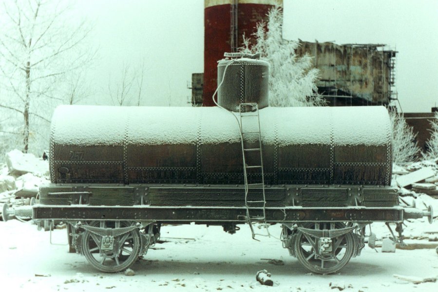 20-ton tank car
1998-2000?
Tallinn, Ülemiste region

100 years old tank car that stood at abandoned factory territory for years and in what no museums had interest in.
