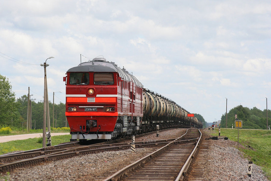 2TE116-1677 (actual 2TE116- 368, Russian loco)
14.06.2009
Lehtse
