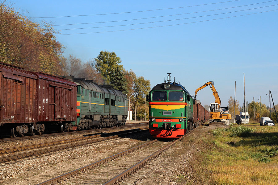 M62-1291 & 2TE116-1309 (Russian loco)
05.10.2013
Ludza
Võtmesõnad: lva_te