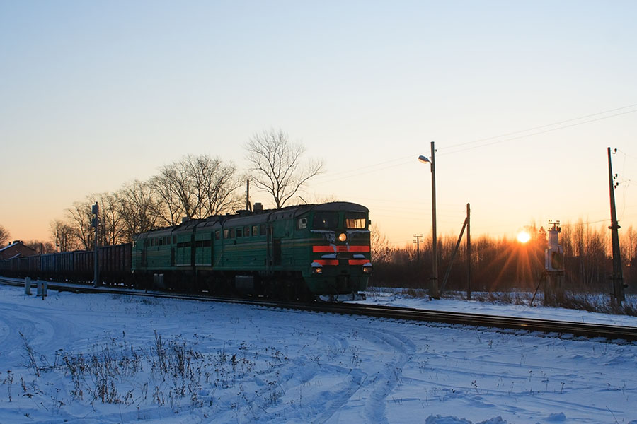 2TE10UK-0082 (Belorussian loco)
28.01.2012
Naujene
