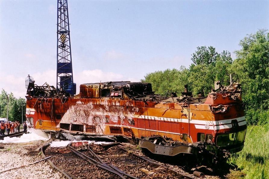 TEP70-0304 (Russian loco)
08.07.2004
Auvere
Võtmesõnad: accidents