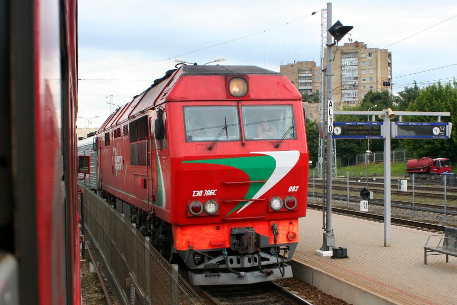 TEP70BS-082 (Belorussian loco)
05.07.2011
Vilnius
