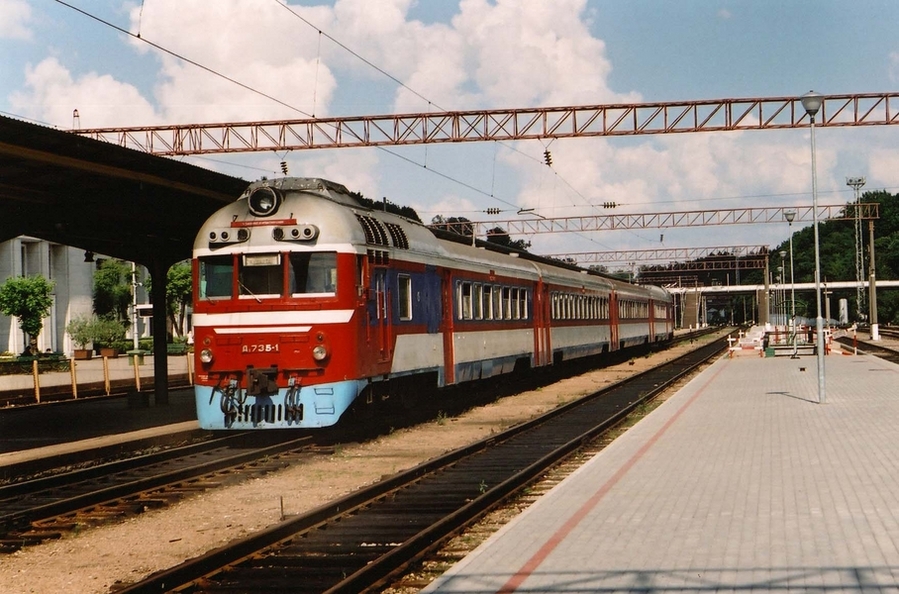 D1-735
04.08.2004
Kaunas
