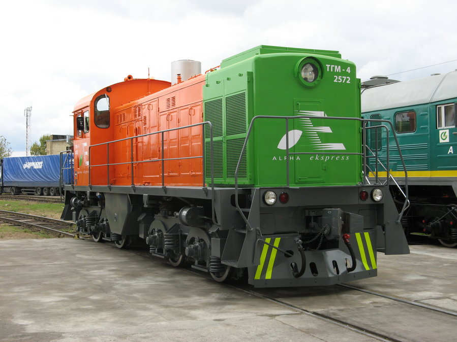 TGM4-2572 (Latvian loco)
02.10.2008
Vilnius depot
