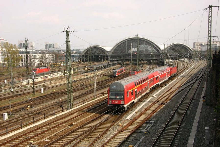 143 081-8
12.04.2008
Dresden depot
