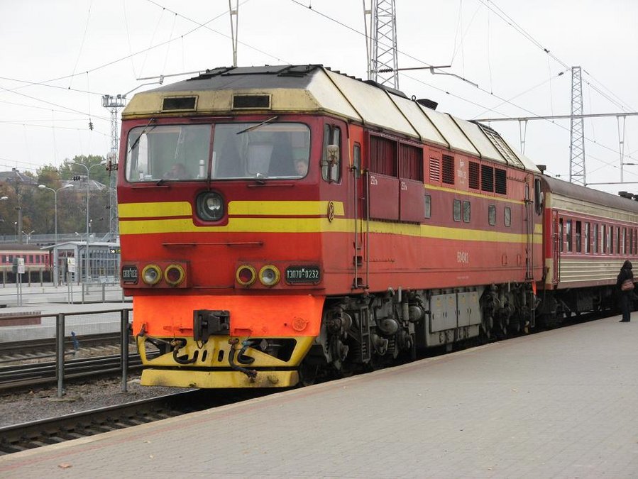 TEP70K-0232 (Belorussian loco, ex. Latvian)
23.10.2007
Vilnius
