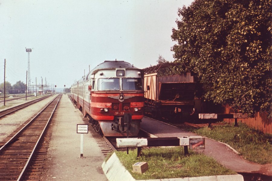 DR1-23 (Latvian DMU)
08.1978
Tartu
