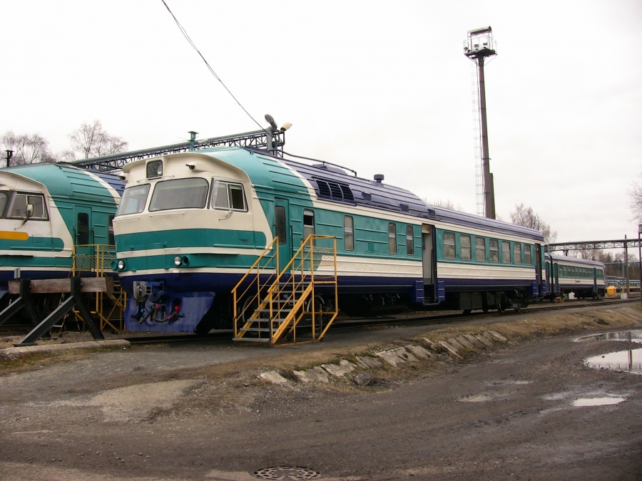 DR1A-252-1 (EVR DR1B-3707)
27.03.2012
Tallinn-Väike depot
