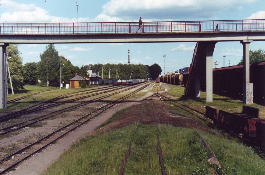 Panevežys station
09.06.2000
