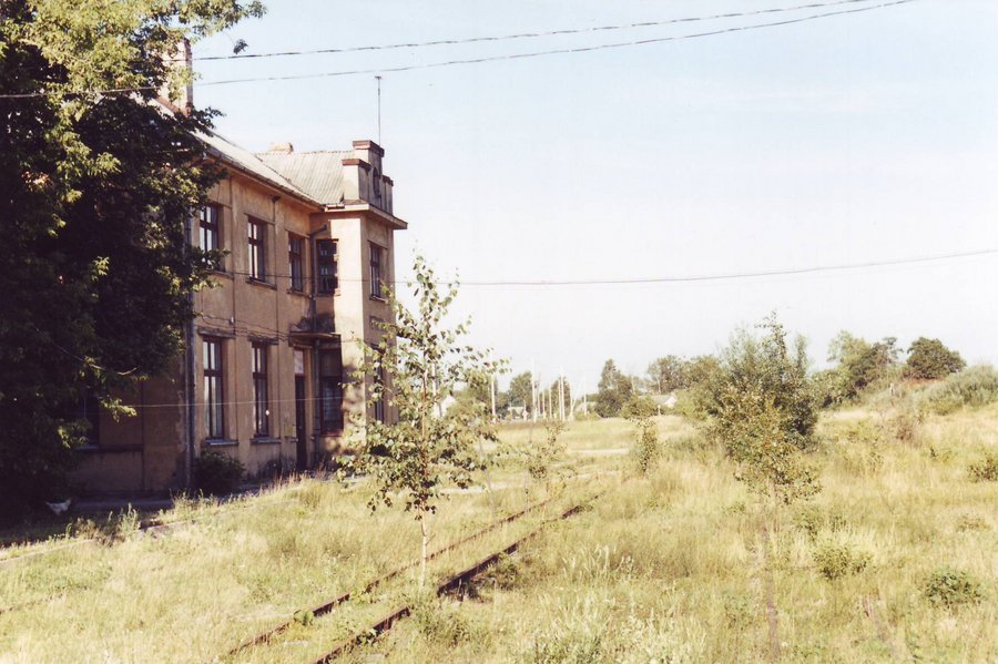 Petrošiunai station
18.07.1998

