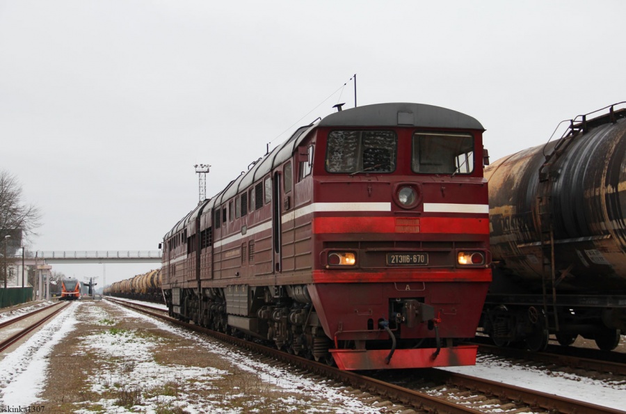 2TE116- 670 (Latvian loco, ex. Estonian)
04.12.2020
Valga
Võtmesõnad: valga