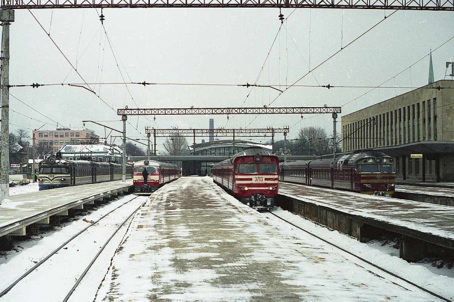 Tallinn-Balti station 
12.1998
