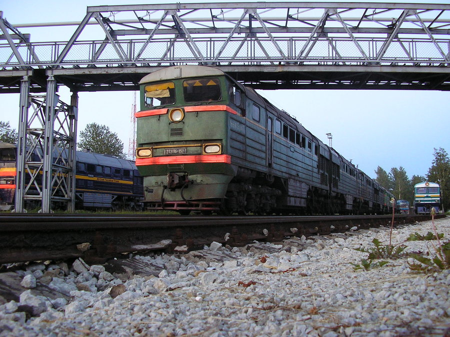 2TE116- 152 (Russian loco)
07.2006
Narva
