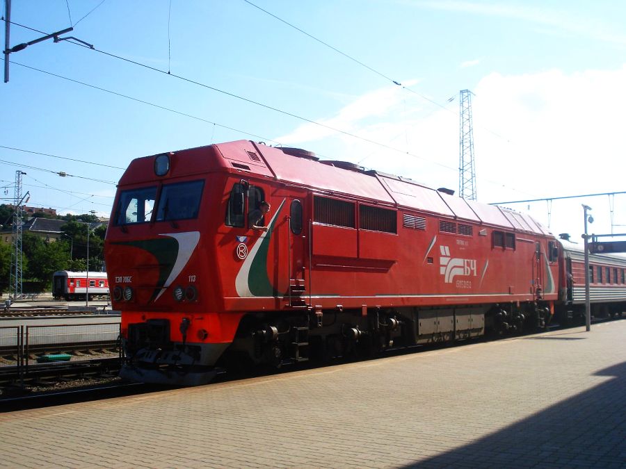 TEP70BS-113 (Belorussian loco)
03.08.2010
Vilnius
