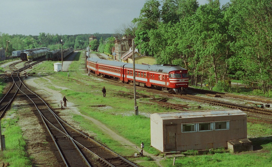 DR1A-242 (EVR DR1B-3715)
05.06.1998
Tallinn-Väike
