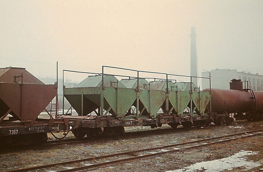 Freight cars for glass-sand
05.01.1974
Panevėžys 
