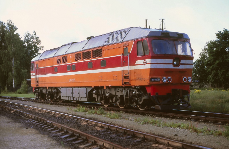 TEP70-0361 (Russian loco)
06.2009
Narva 

